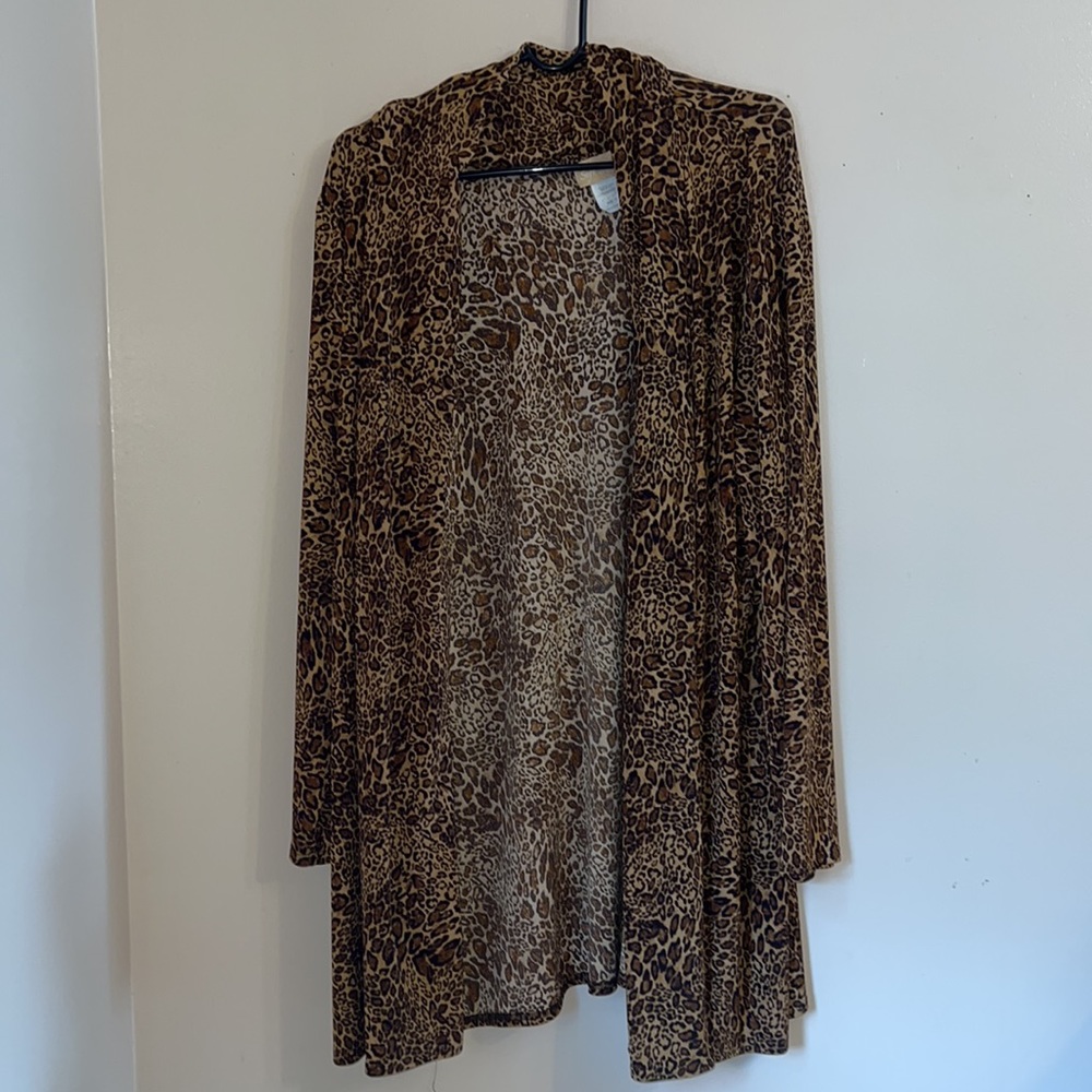 Soft Focus Leopard Print Open Front Throw Size 1x… - image 2